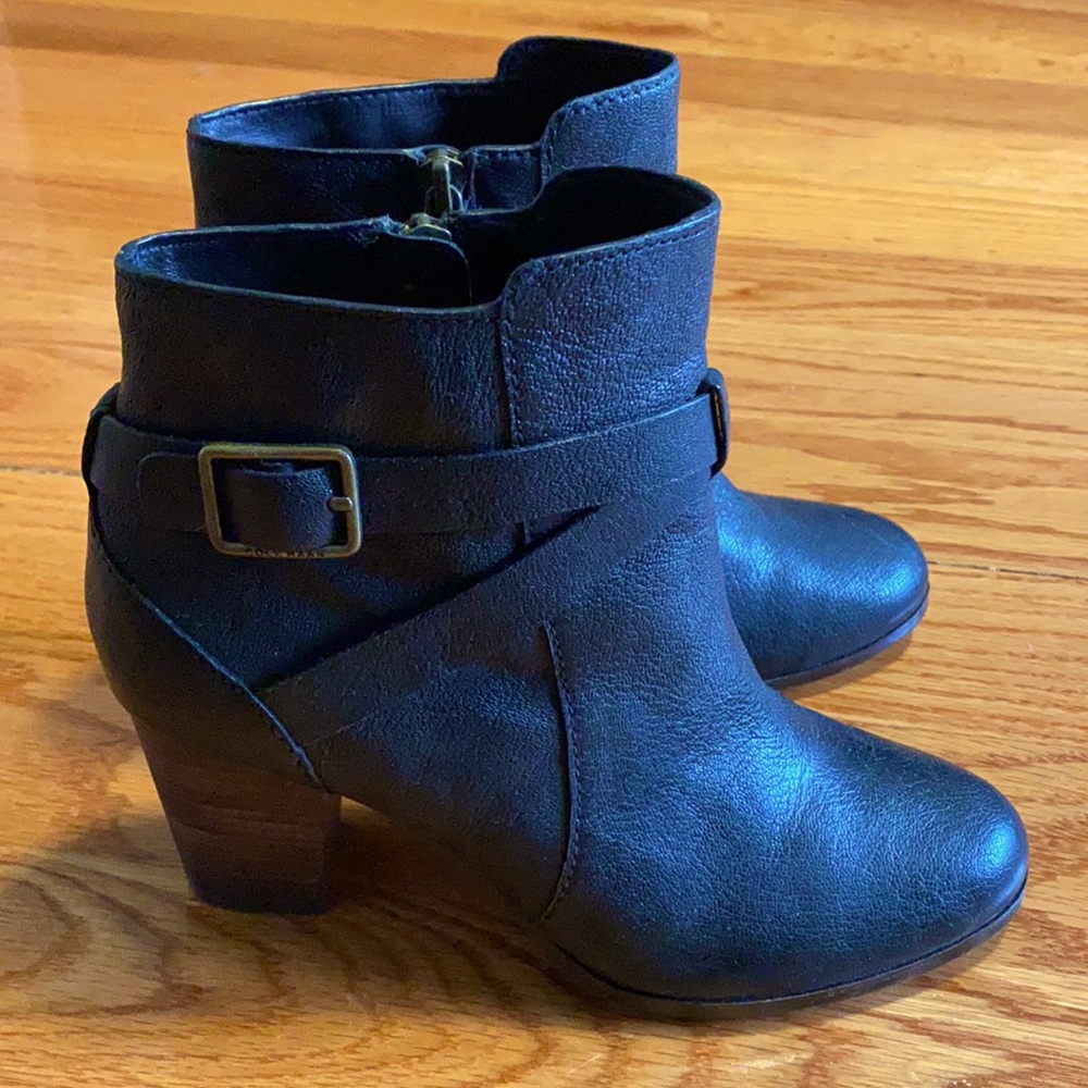 Cole haan Hayes' Block Heel Bootie black sz 7